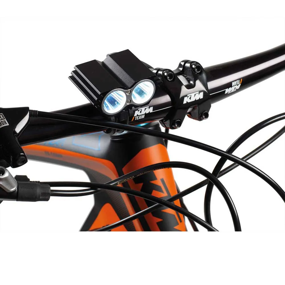 Pnk 2 Framlampa, White, 2000 Lumens