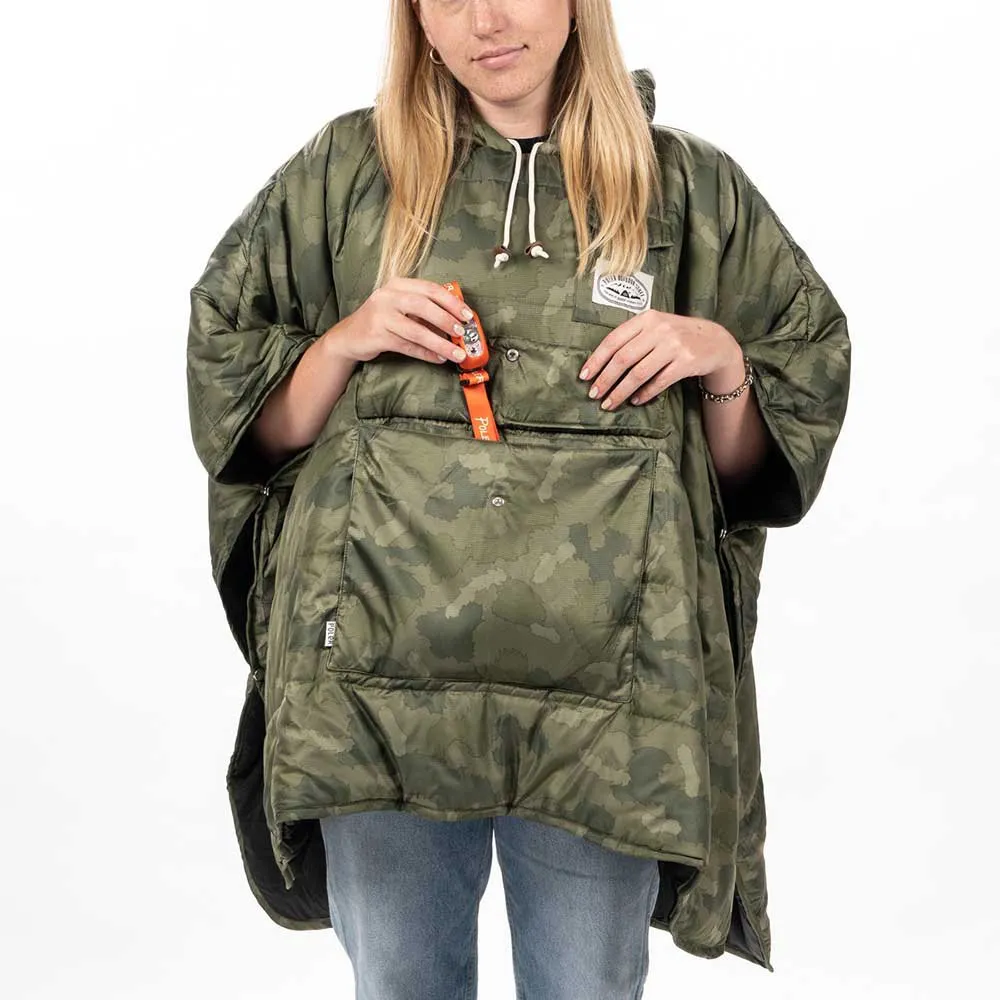 Poler Poncho, Furry camo