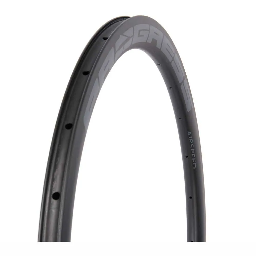 Progress Airspeed 44 Carbon Disc Tubeless 2019 Landsvägscykelfälg, Black, 700 - 28" 24H Progress Airspeed 44 Carbon Disc Tubeless 2019 Landsvägscykelfälg, Black, 700 - 28" 24H