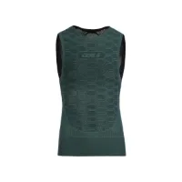 Q36.5 Undershirt Base Layer 1 Q36.5 Undershirt Base Layer 1