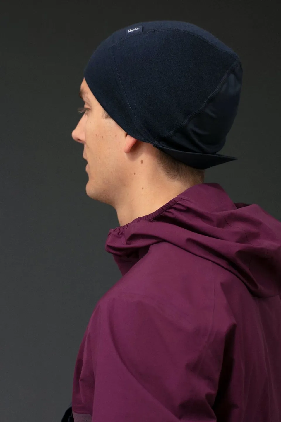 Rapha Peaked Merino Mössa, Black Rapha Peaked Merino Mössa, Black