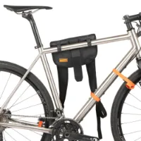 Restrap Hike A Bike-sele, Svart Restrap Hike A Bike-sele, Svart