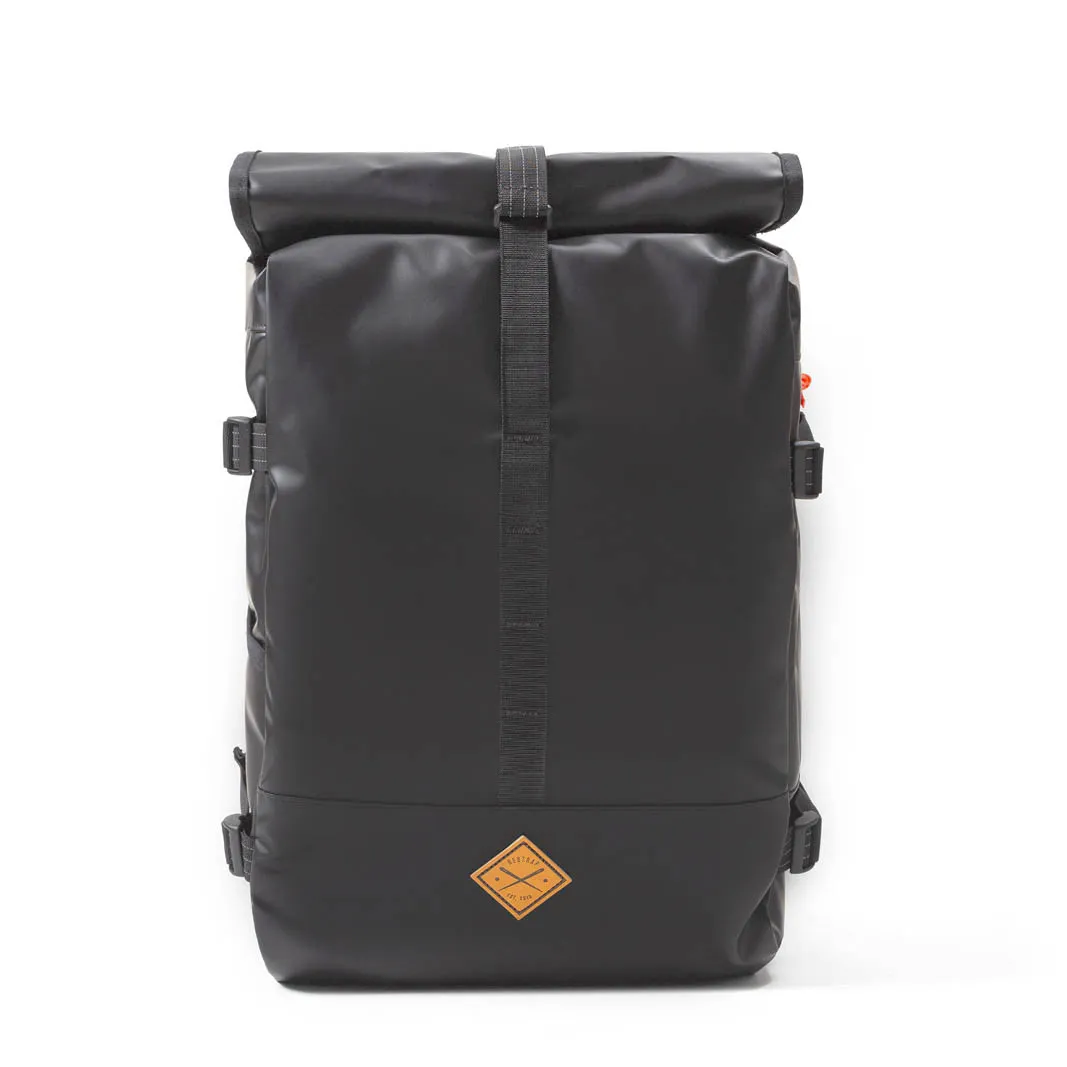 Restrap Rolltop Ryggsäck, 40 Liter, Svart Restrap Rolltop Ryggsäck, 40 Liter, Svart