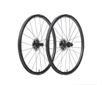 Scope R3. Allroad disc carbon hjulset Shimano svart