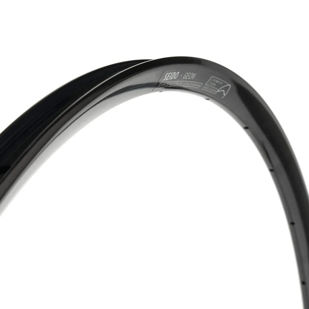 SEIDO Geon Thru-axle Disc Tubeless Fälg, Black, 28"- 700 28H