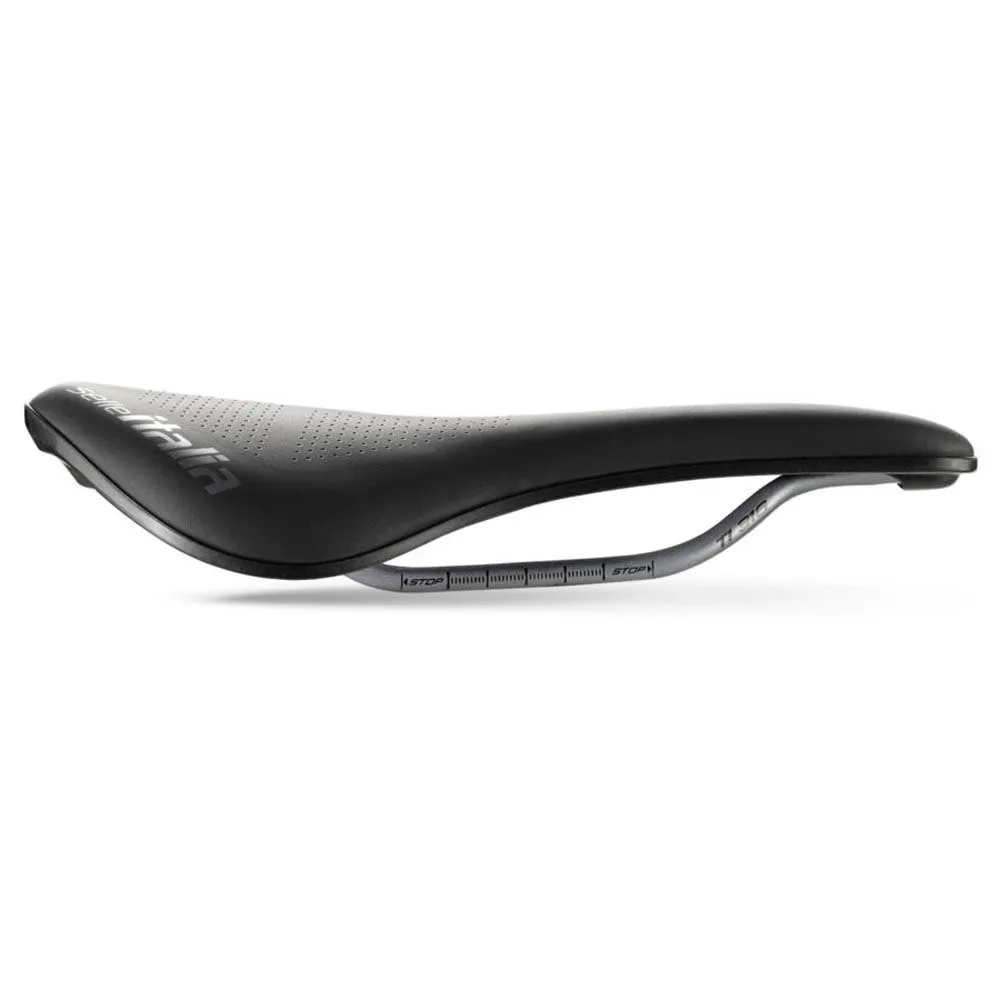 Selle Italia Max Novus Evo Boost Ti316 Superflow Cykelsadel, Black, 160mm Selle Italia Max Novus Evo Boost Ti316 Superflow Cykelsadel, Black, 160mm