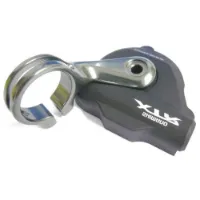 Shimano Obere Abdeckung für SL-M9000 mit Klemmschelle Shimano Obere Abdeckung für SL-M9000 mit Klemmschelle