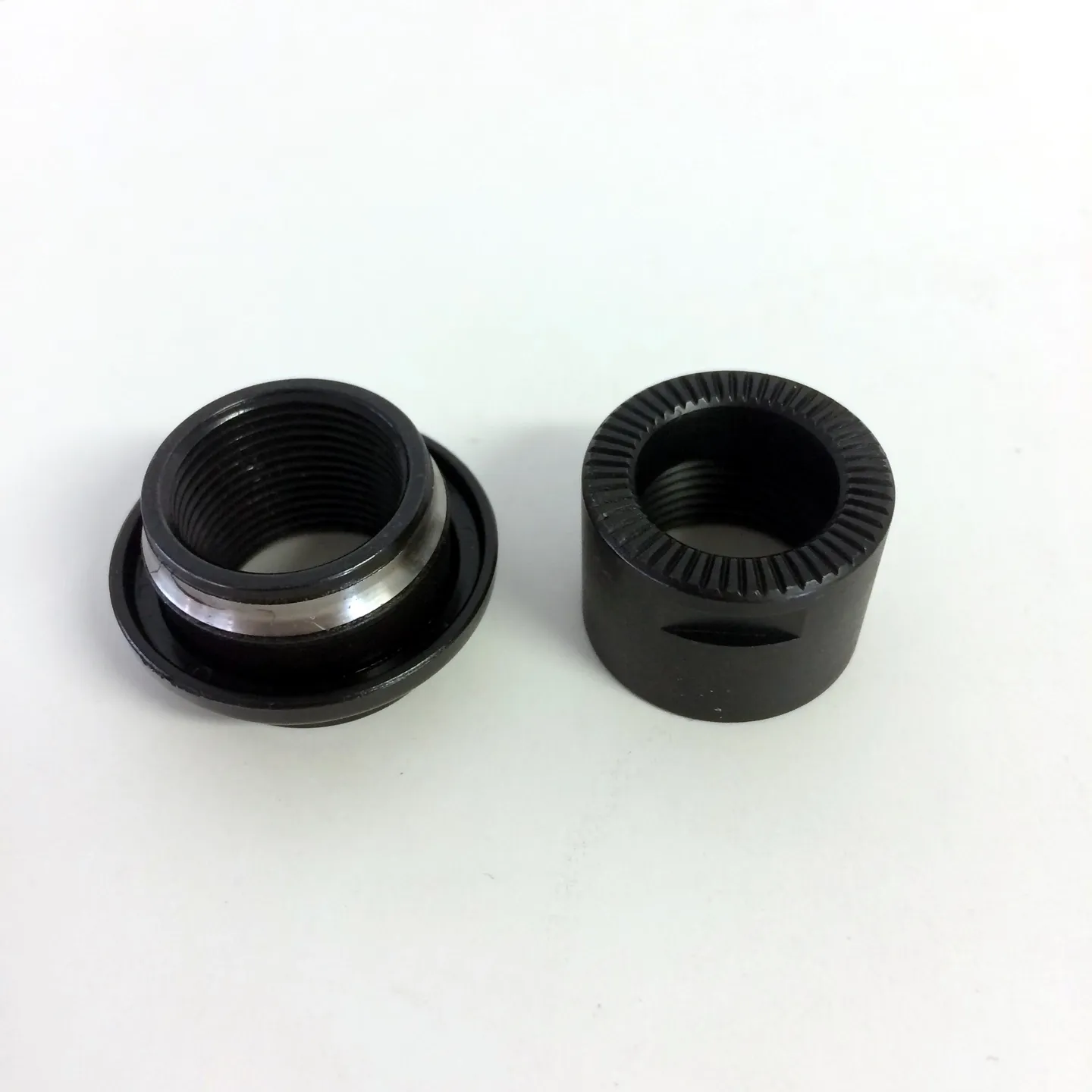 Shimano WH-MT66 Vänster Konus