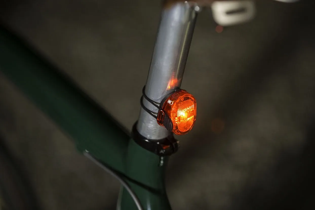 SIGMA SPORT Aura 45 USB + Nugget II Lampset