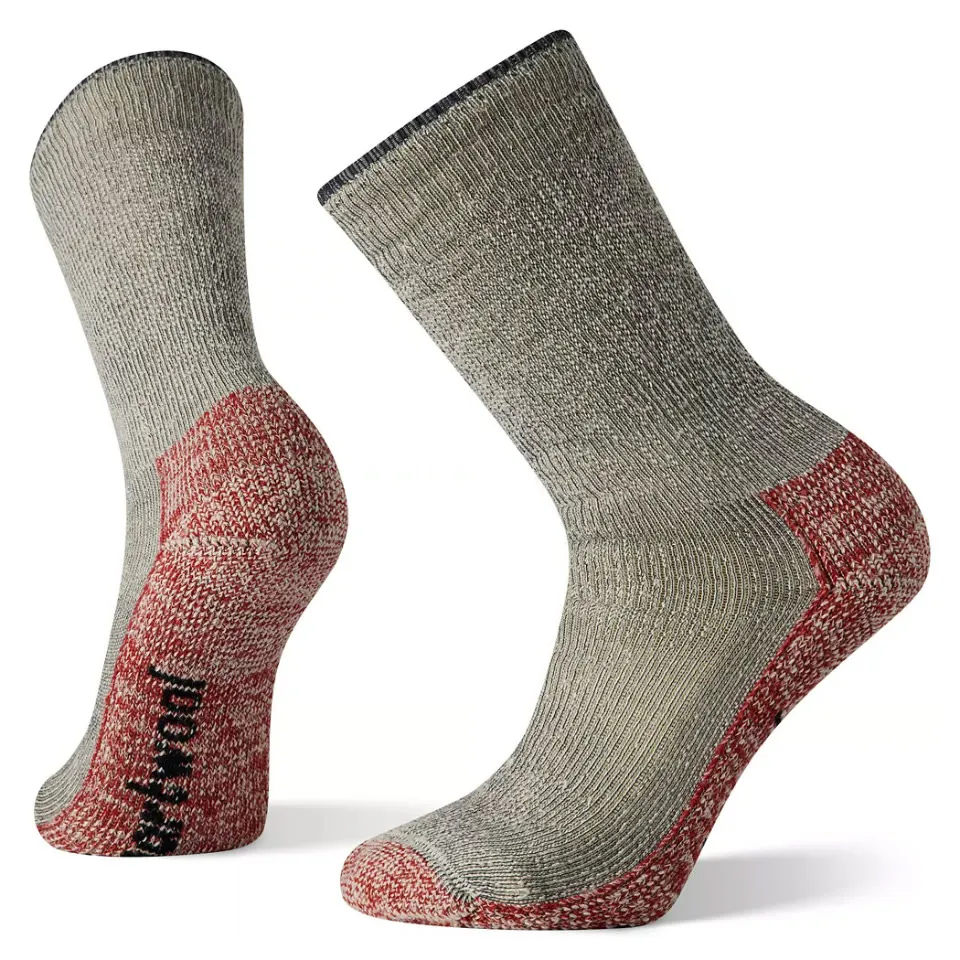 SmartWool Mountaineer Classic Edition Maximum Cushion Crew Socks SmartWool Mountaineer Classic Edition Maximum Cushion Crew Socks