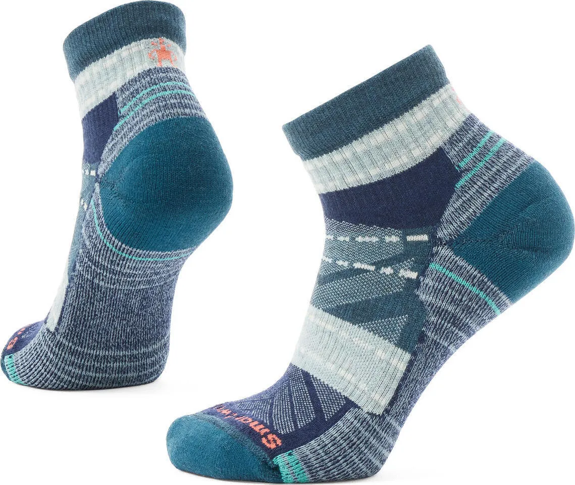 SmartWool Women's Hike Light Cushion Margarita Ankle Socks, Frosty green