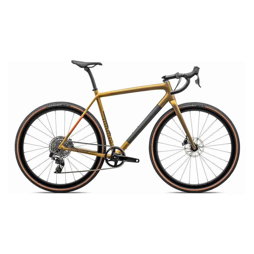 Specialized CRUX Expert Sram Rival AXS Complete Bike Gravel, SATIN HARVEST GOLD METALLIC/OAK GREEN Specialized CRUX Expert Sram Rival AXS Complete Bike Gravel, SATIN HARVEST GOLD METALLIC/OAK GREEN