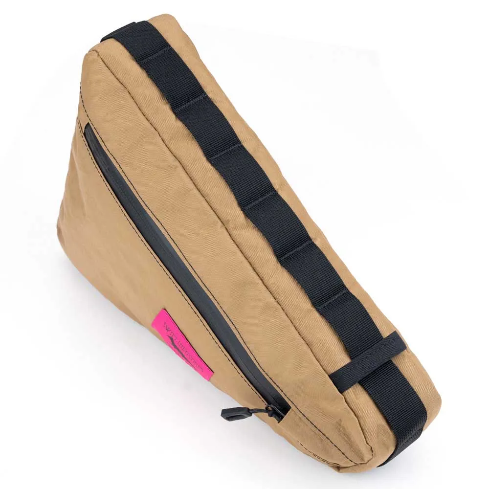 Swift Industries Giddy Up Wedge Ramväska 3.3l, Coyote, One Size