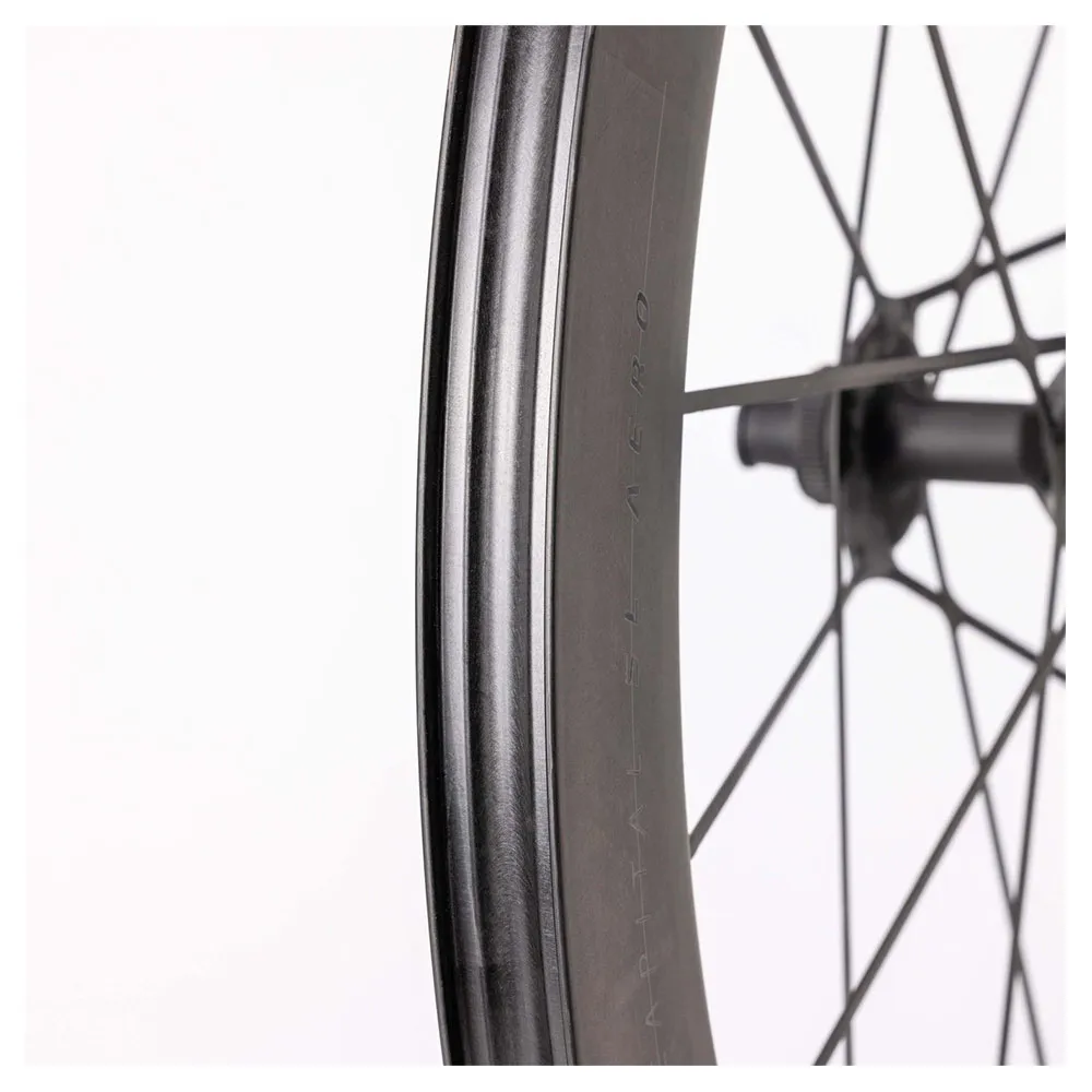 Syncros Capital Sl Aero 28´´ Cl Disc Tubeless Framhjul För Landsvägscykel, Matt black, 12 x 100mm Syncros Capital Sl Aero 28´´ Cl Disc Tubeless Framhjul För Landsvägscykel, Matt black, 12 x 100mm