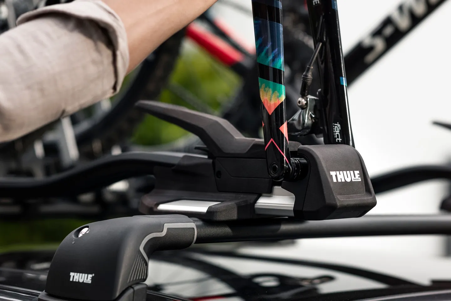 Thule TopRide 565 Takstativ