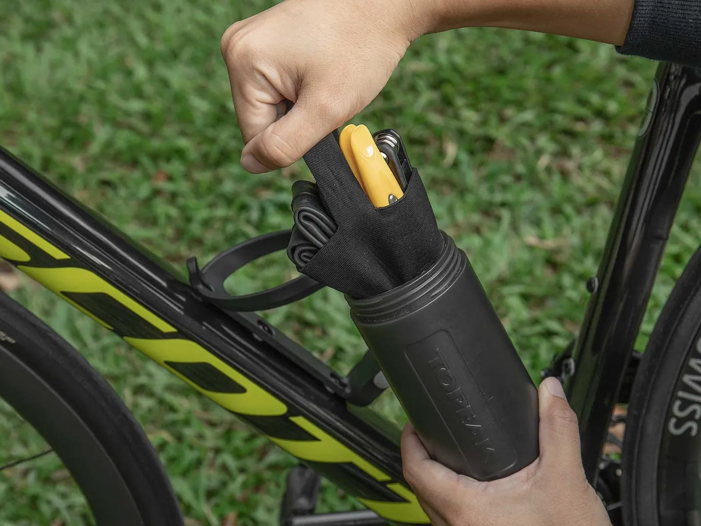 Topeak Escape Pod Verktygflaska