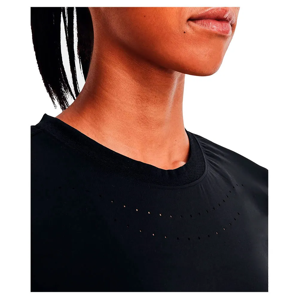 Under Armour Paceher T-shirt Med Korta ärmar female, 001-black Under Armour Paceher T-shirt Med Korta ärmar female, 001-black