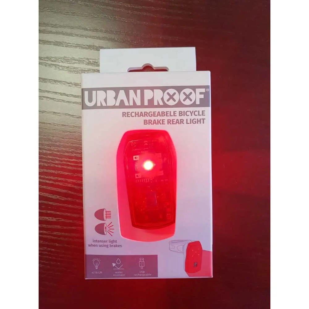 URBAN PROOF Bakljus, Black / red, 52 Lumens