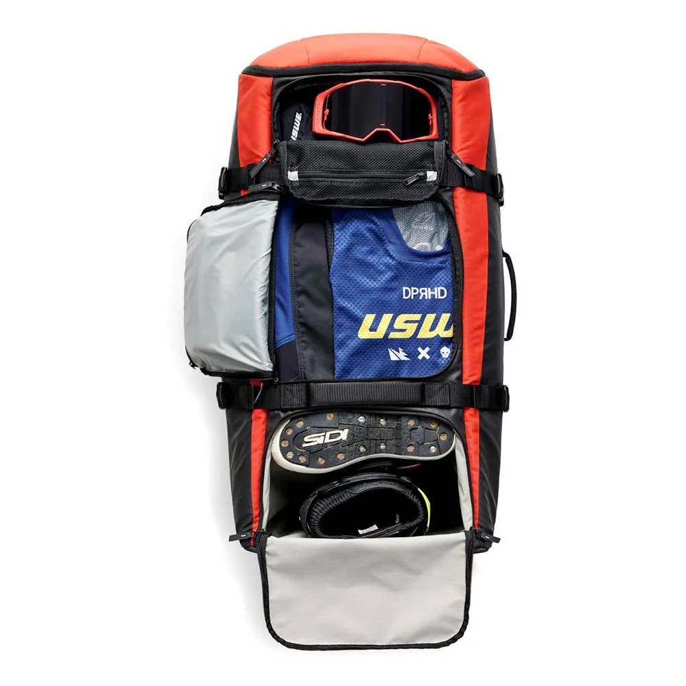 USWE Buddy Athlete Gear Trolley Väska 150l, Black / red, One Size USWE Buddy Athlete Gear Trolley Väska 150l, Black / red, One Size