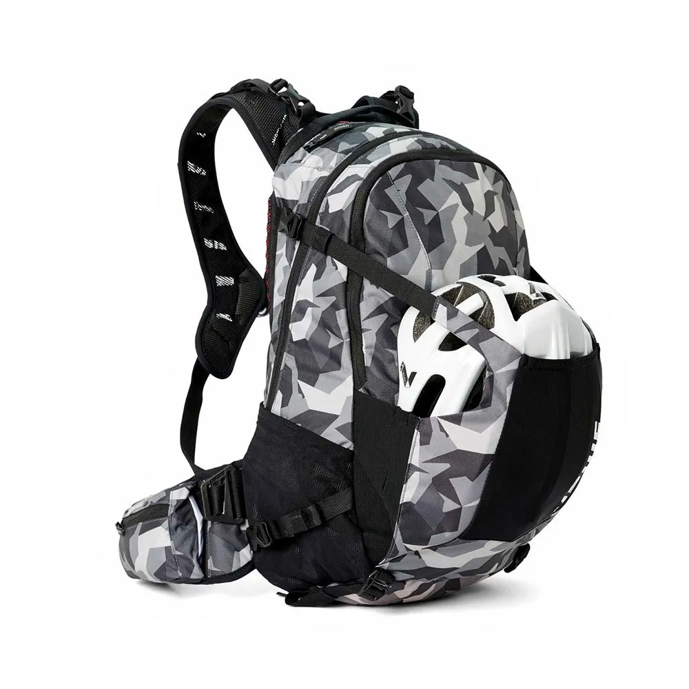 USWE Shred Mtb Ryggsäck 16l, Camo / black, One Size