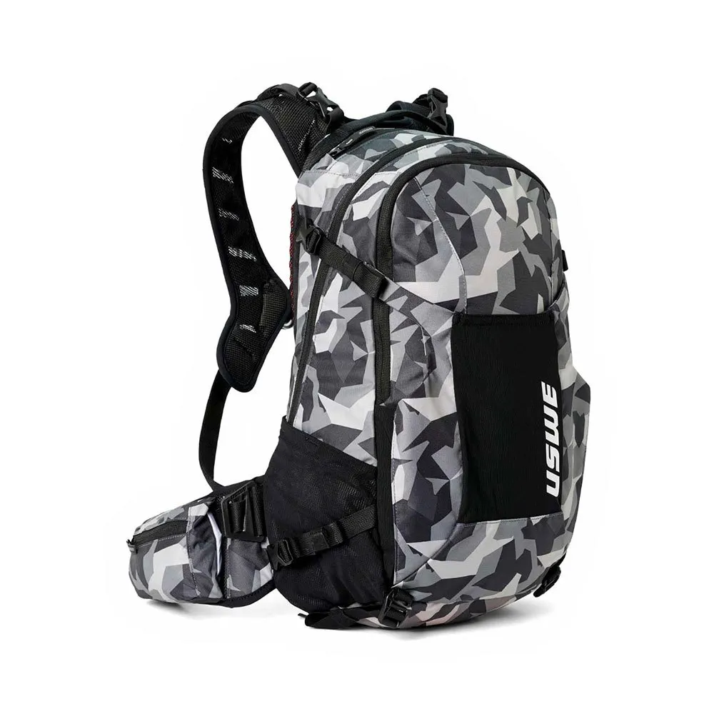 USWE Shred Mtb Ryggsäck 16l, Camo / black, One Size