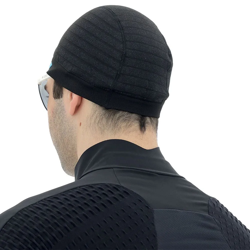 UYN Under Helmet Buffercone Mössa