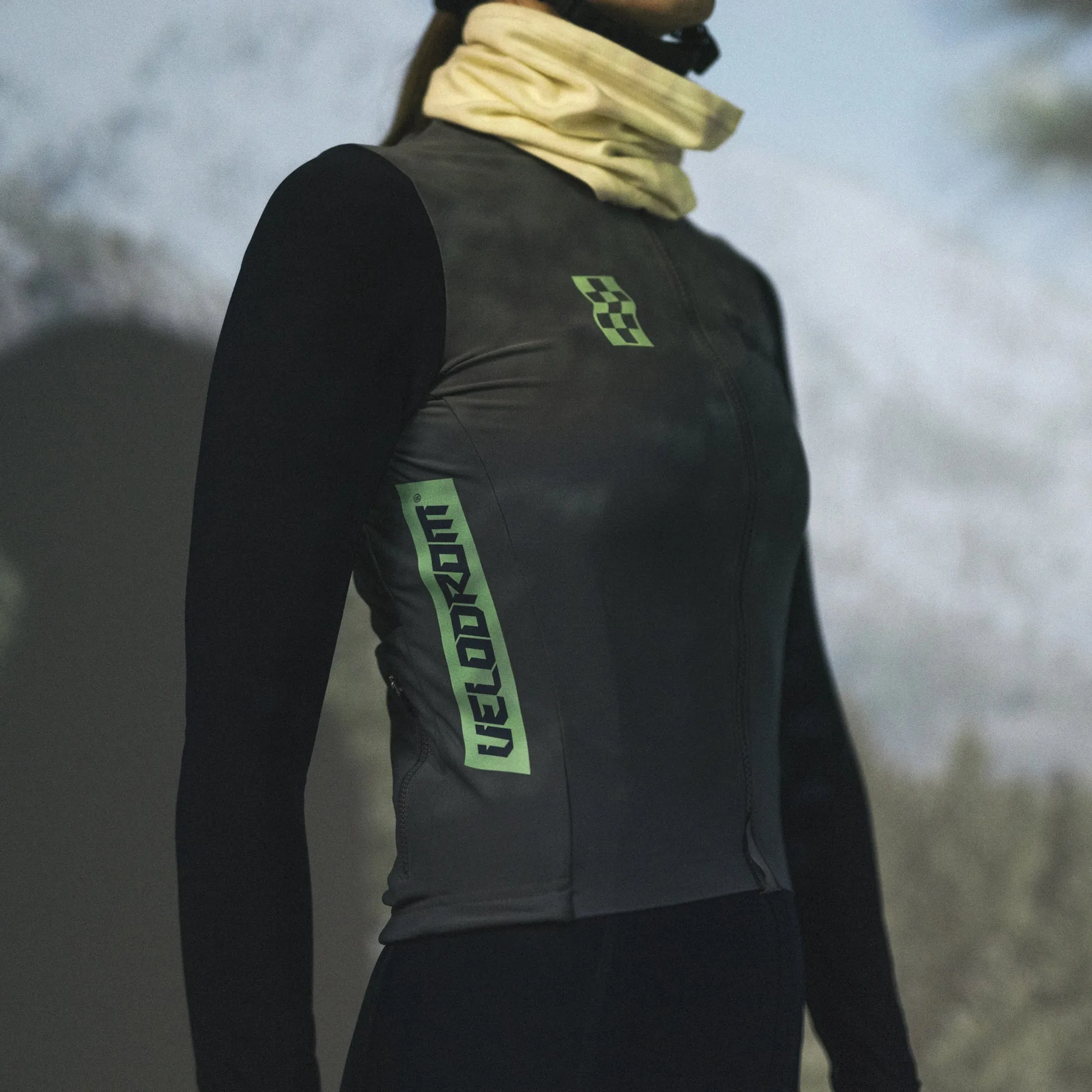 Velodrom VCC VELODROM RaceDay Thermal Long Sleeve Jersey Velodrom VCC VELODROM RaceDay Thermal Long Sleeve Jersey