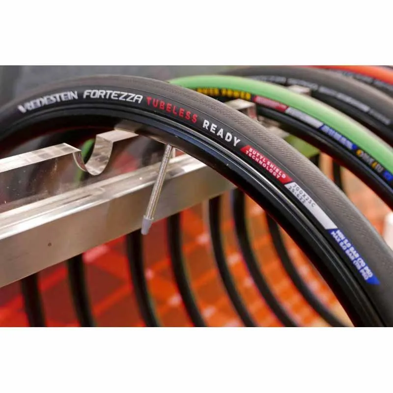 Vredestein Fortezza Senso Tubeless 700c X 25 Landsvägsdäck, Black, 700C x 25 Vredestein Fortezza Senso Tubeless 700c X 25 Landsvägsdäck, Black, 700C x 25