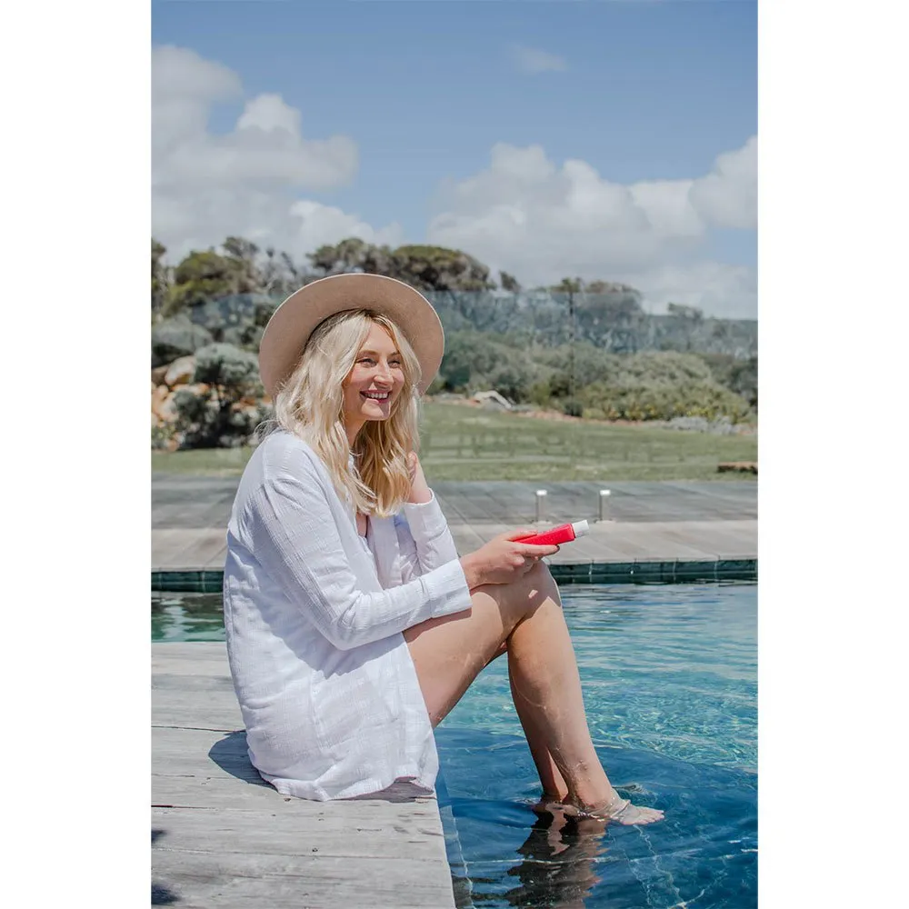 We Are Feel Good Signature Spf50+ 200ml Solkräm, Red, One Size