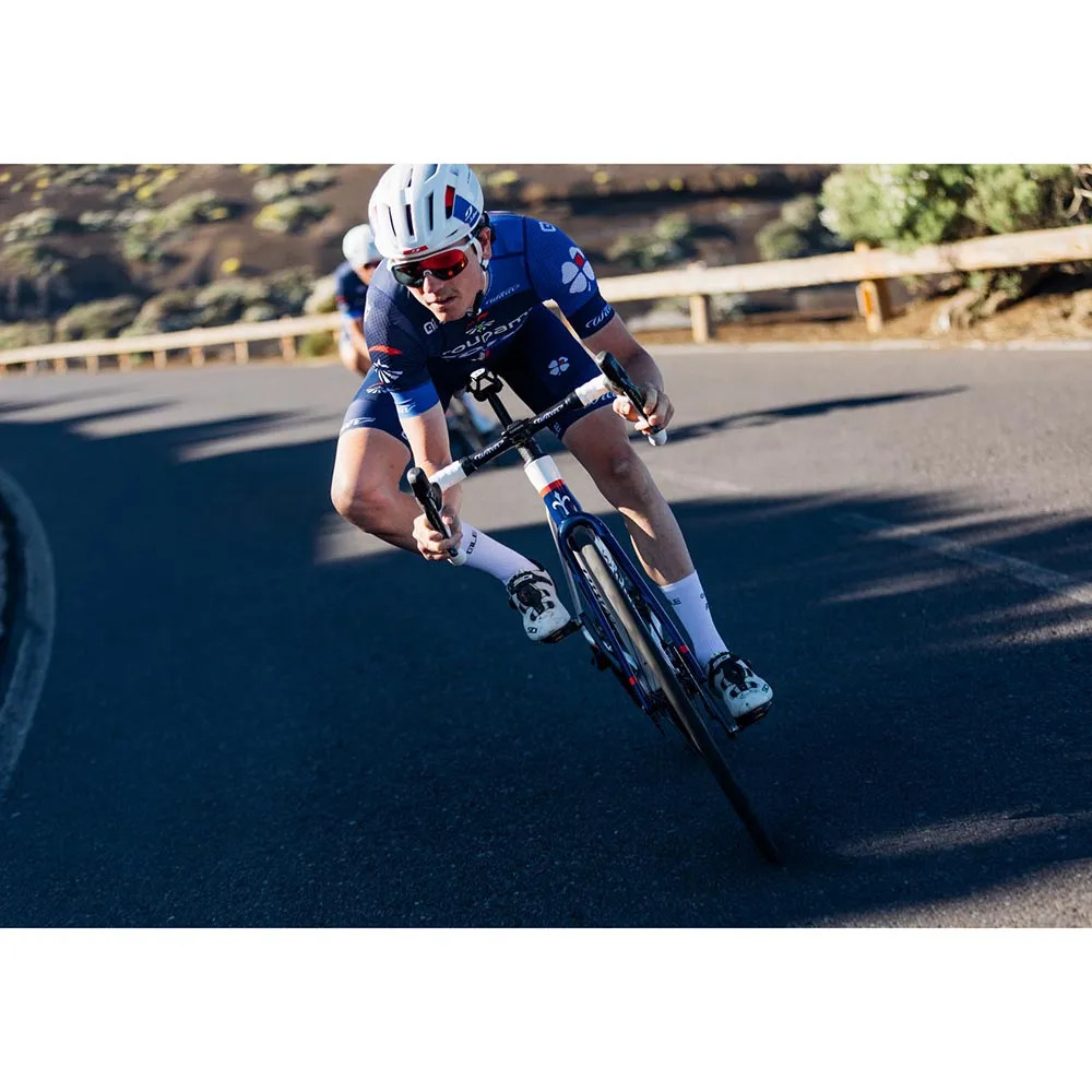 Wilier Verticale Slr Super Record Wrl Ser Ie S Kleos Rd 36 Racercykel