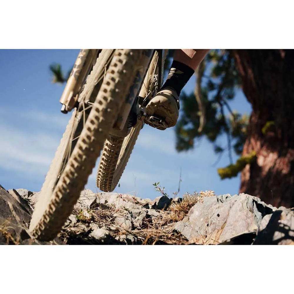 WTB Judge Tough High Grip Tritec E50 Tubeless 27.5´´ X 2.4 Mtb-däck WTB Judge Tough High Grip Tritec E50 Tubeless 27.5´´ X 2.4 Mtb-däck