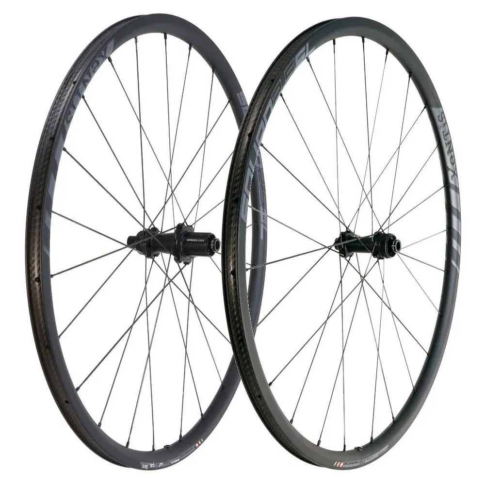 Xentis Squad 2.5 Sl Cl Disc Tubeless Landsvägshjulset Xentis Squad 2.5 Sl Cl Disc Tubeless Landsvägshjulset