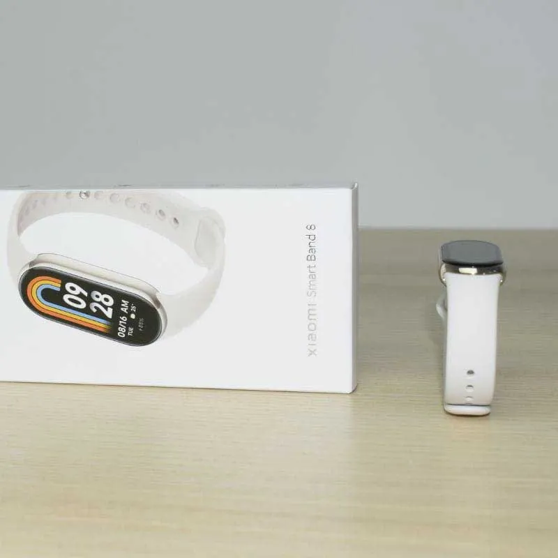 Xiaomi Band 8 Smartklocka, Champagne gold