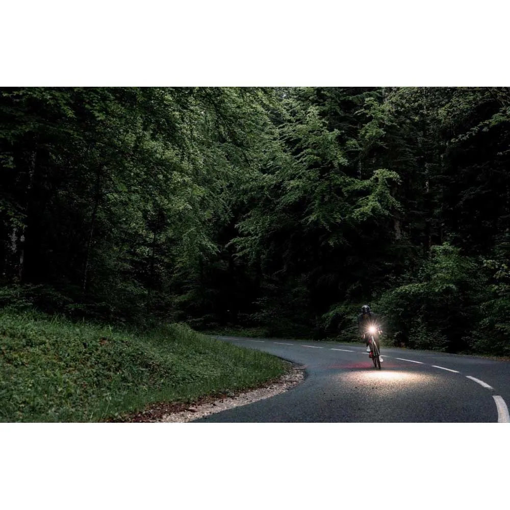 Zéfal Supervision F800 Framlampa, Black, 800 Lumens Zéfal Supervision F800 Framlampa, Black, 800 Lumens