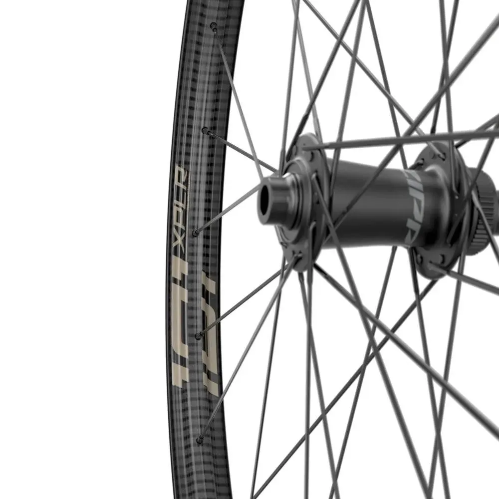 ZIPP 101 Xplr Cl Disc Tubeless Landsvägshjulset