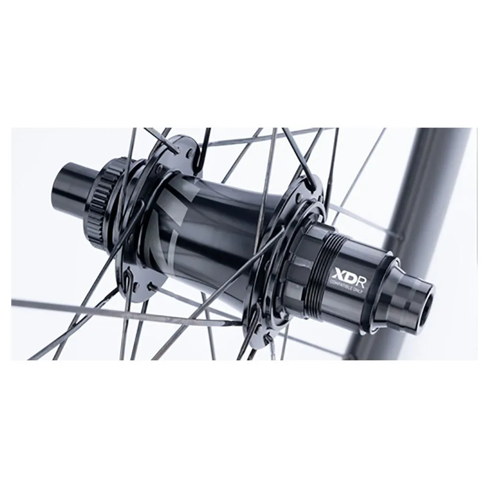 ZIPP Zr76 Cl Disc Framnav, Black, 24H, 12 x 100mm ZIPP Zr76 Cl Disc Framnav, Black, 24H, 12 x 100mm